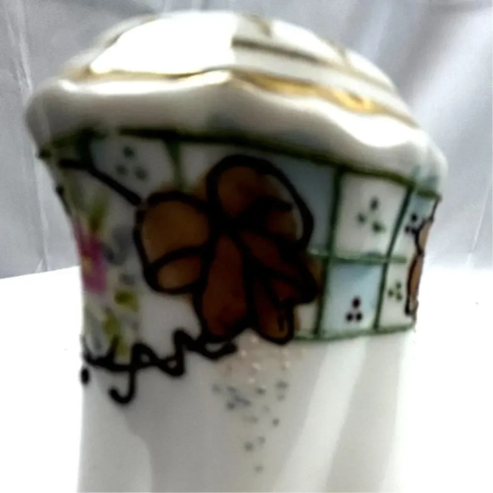 SKU2715 Vintage Royal Sealy Salt & Pepper Shakers Japan Fruit Porcelain 3.5